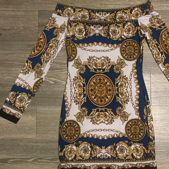 Va Va Voom royal gold link off shoulder bodycon dress size large - Picture 13 of 13